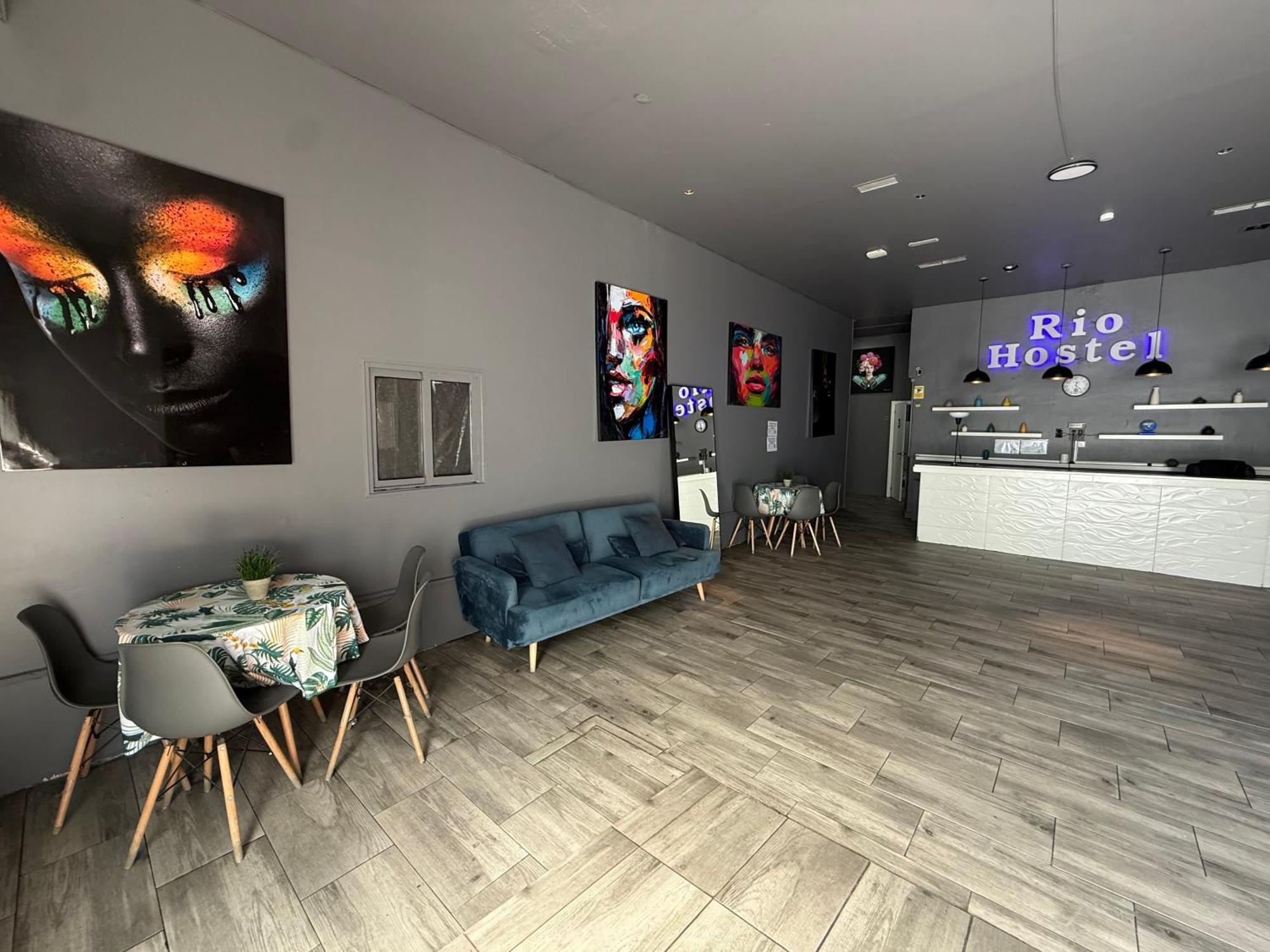 Hostel Rio 马德里 外观 照片